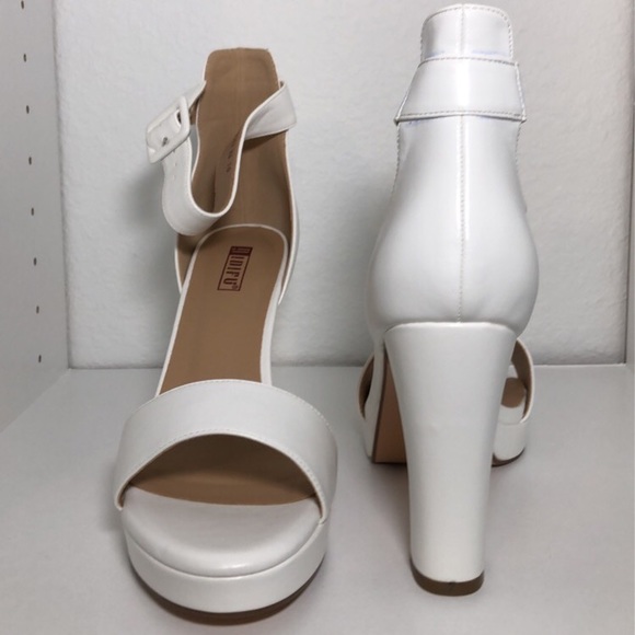 New! Women’s Size 10 White Block High Heel Open Toe - Picture 4 of 10
